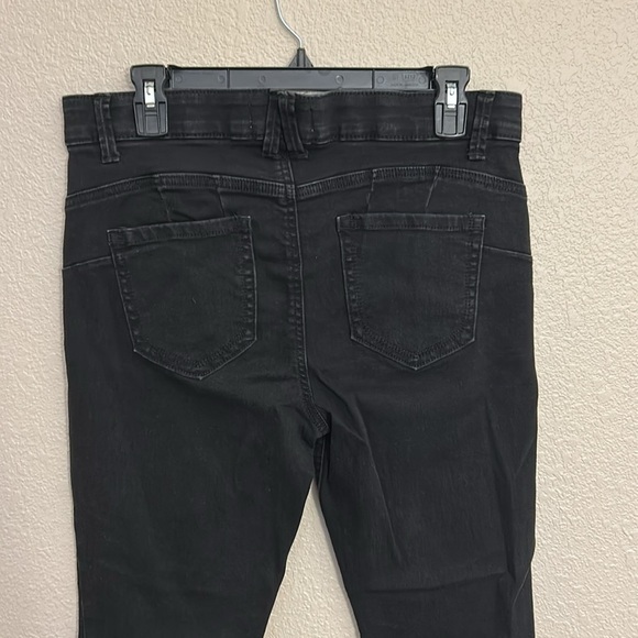 Women’s black skinny jeans size 10. - Picture 5 of 12